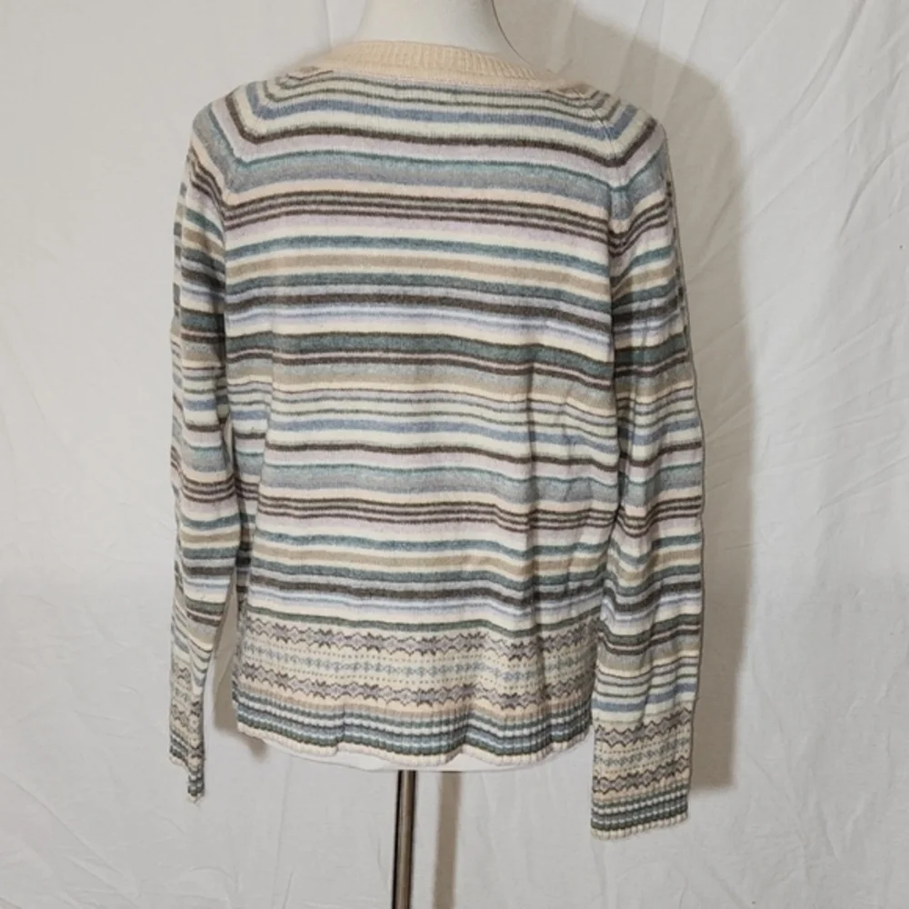New York and Company Striped Sweater‎ Size Large